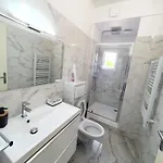 Entier Avec Grand Jardin Et Parking Wifi 6 Et Fibre Apartment *